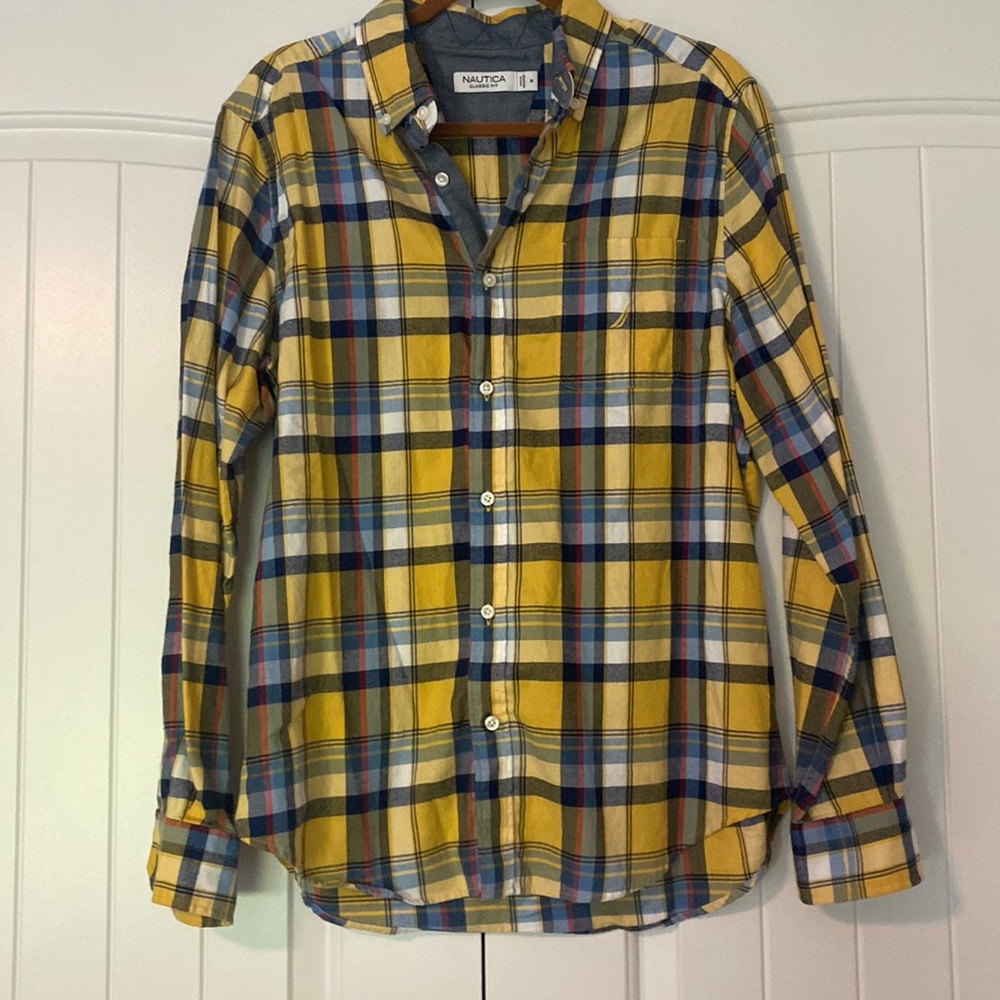 Nautica men’s button down light flannel size medium